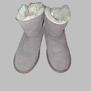 Koolaburra By UGG Jaelyn Mini SN#1096412 Gray Suede with tassels Size 8 …